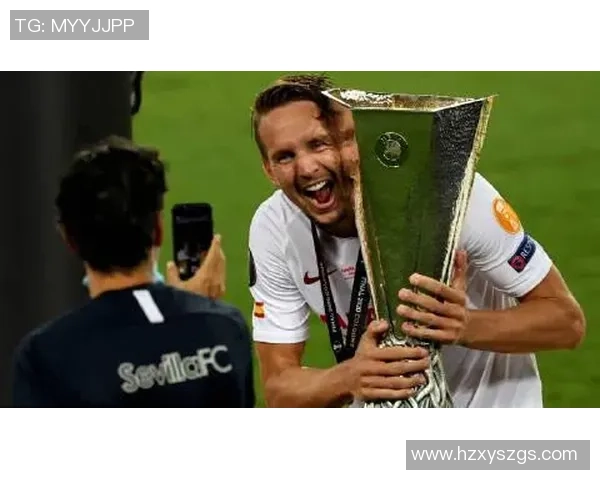 足球明星与雨伞的完美结合精彩图片大全集欣赏